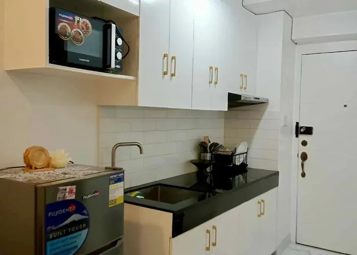 Casa Doble Dose In Victoria Sports Complex Edsa Near Gma Kamuning Qc 公寓式飯店